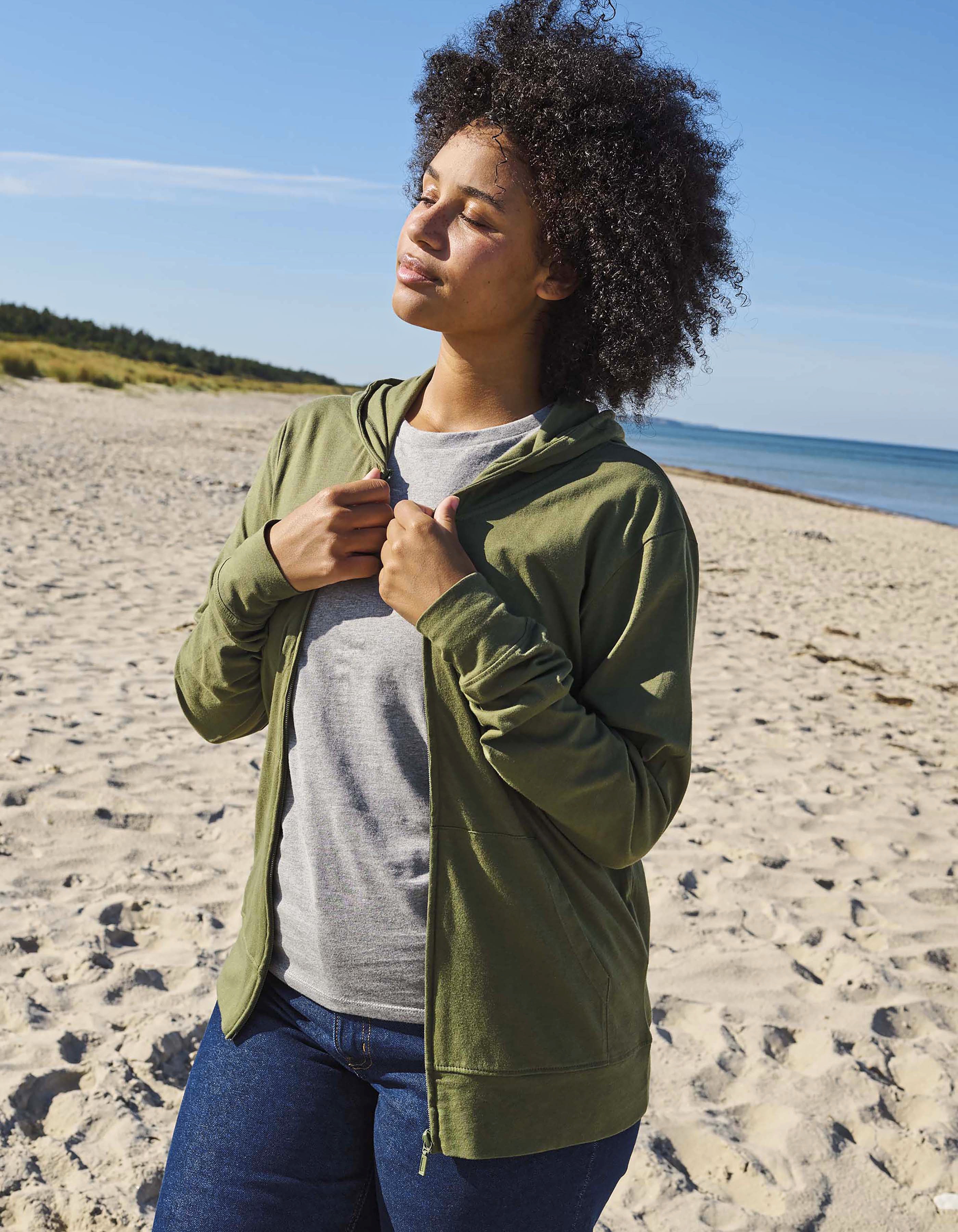 Unisex Jersey Hoodie With Zip