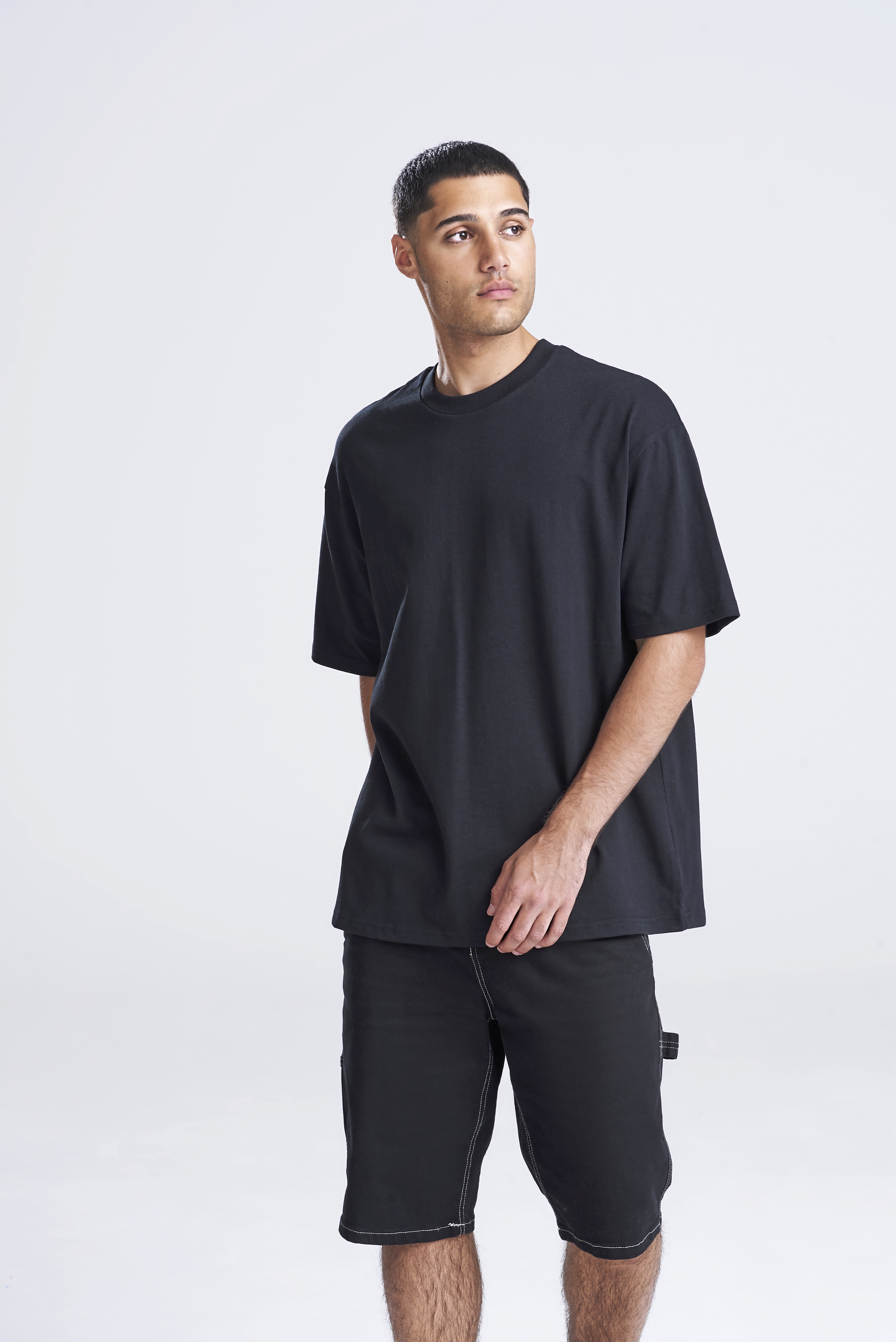 Signature Heavyweight T