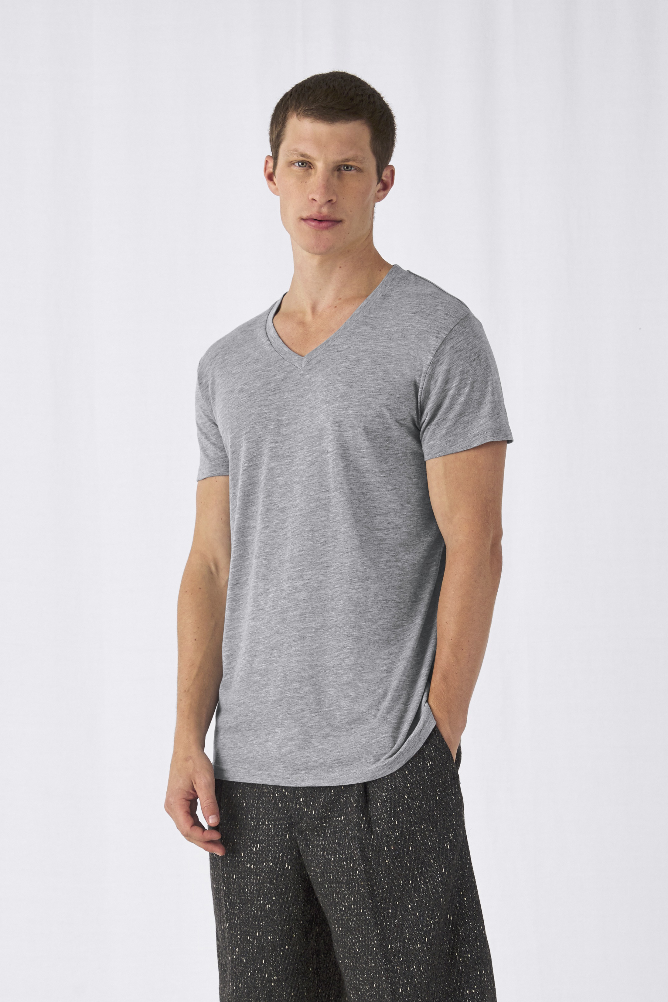 Men´s V-Neck Triblend T-Shirt