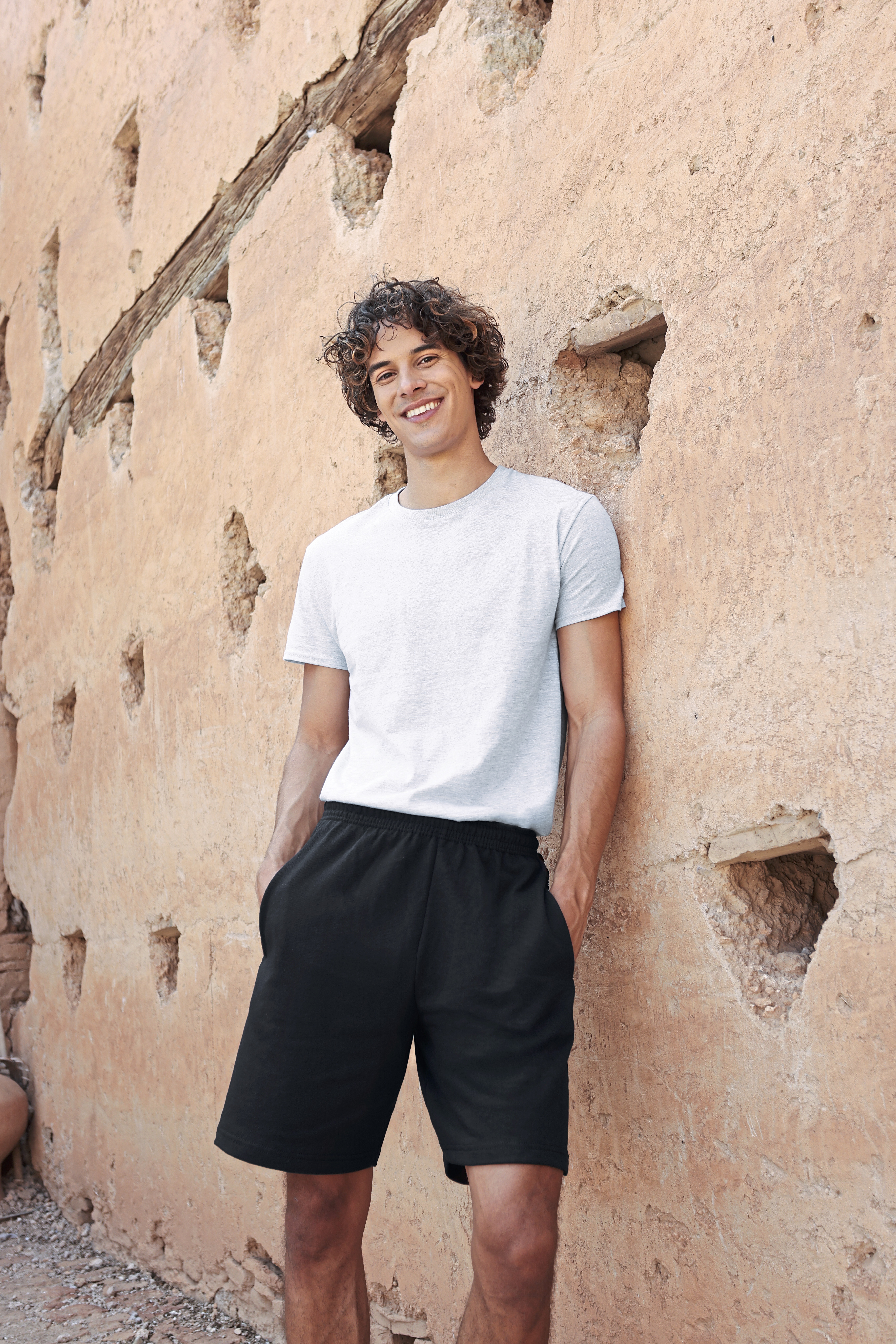 Fruit of the Loom ICONIC 250 Shorts Modellbild