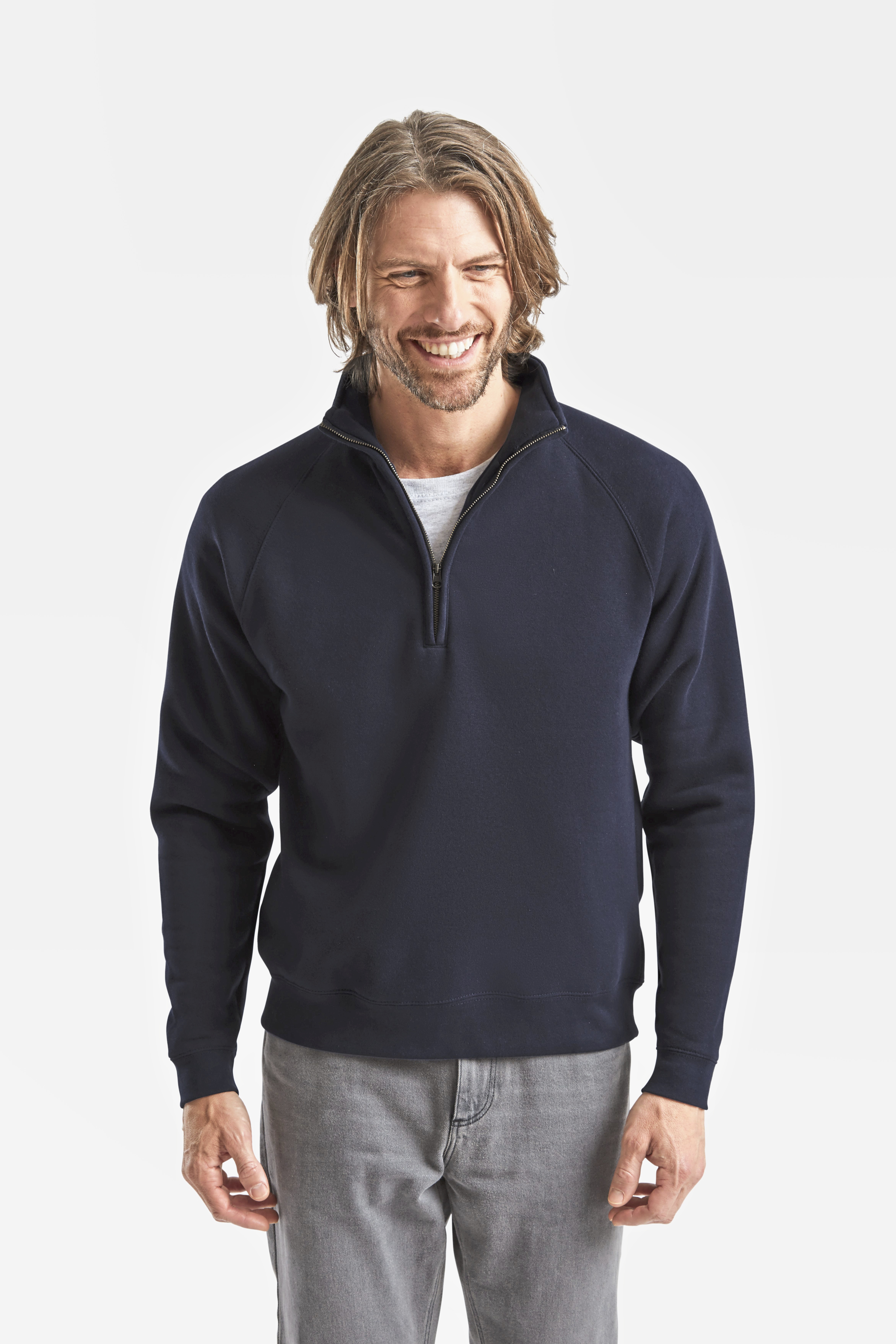 Fruit of the Loom Premium Zip Neck Raglan Sweat Modellbild