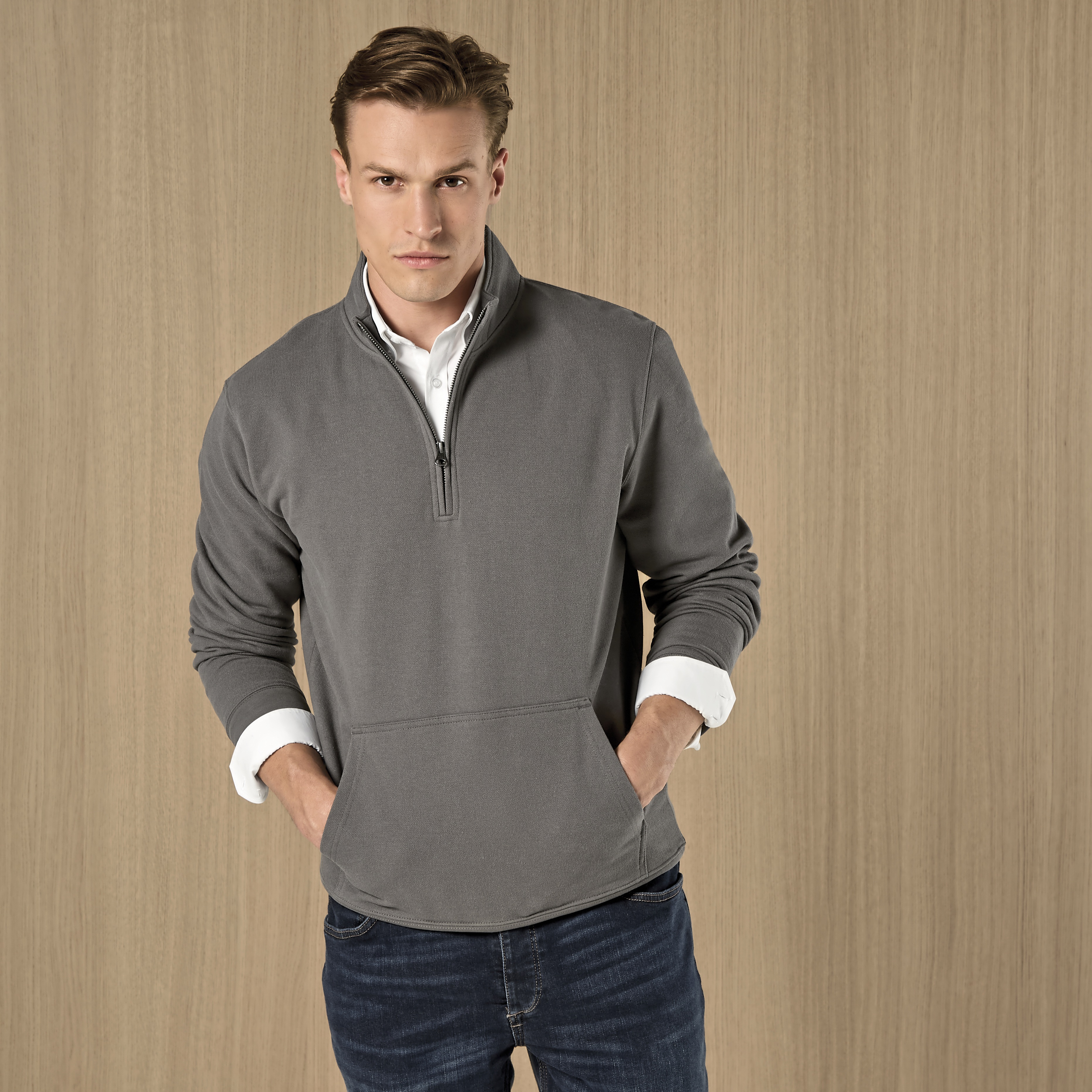 Regular Fit 1/4 Zip Pique Sweatshirt