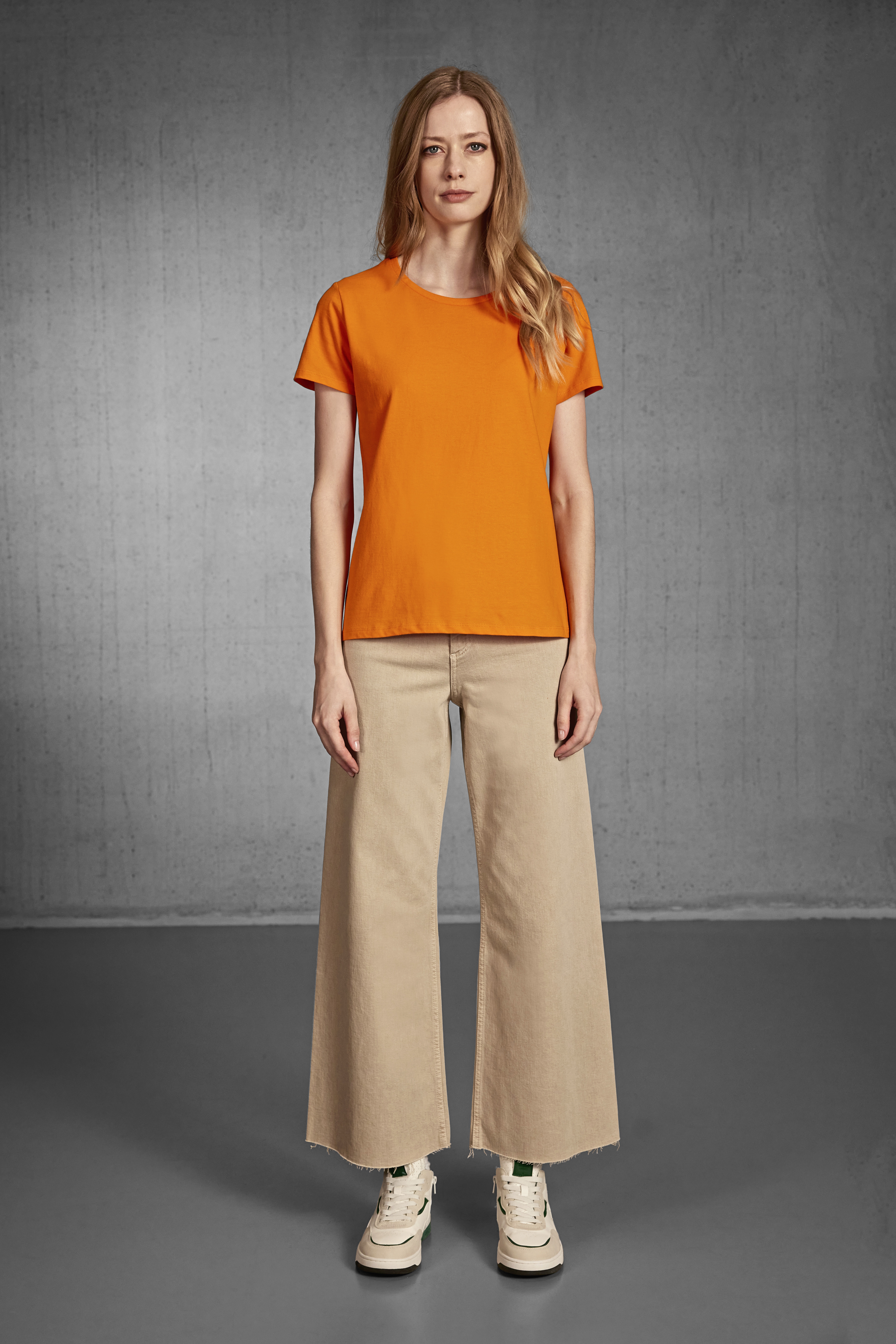 Women´s T-Shirt #E190